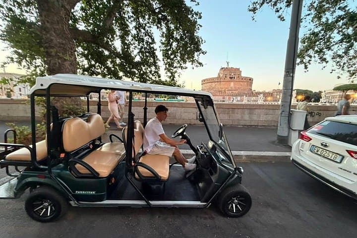 Tour by Cart Rome : Private VIP Golf Cart Tour in Rome