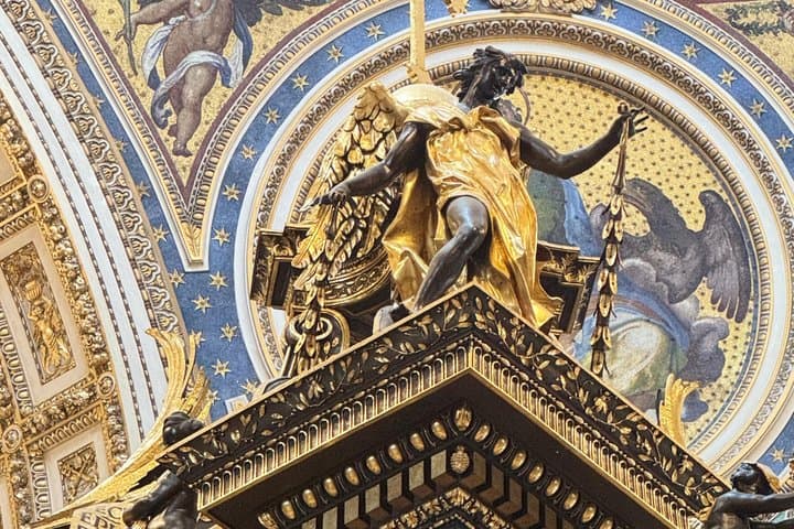 St Peters Basilica, Underground and Dome Entry with Audio App