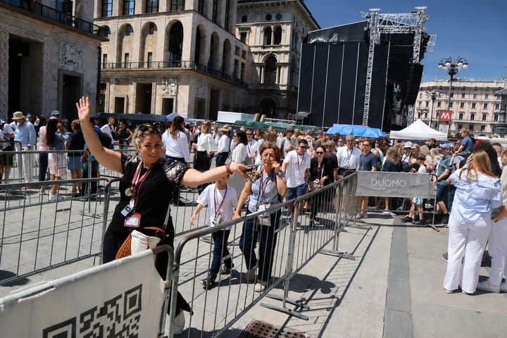 Milan Duomo and Terraces Priority Access Guided Tour
