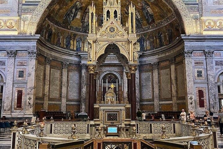 Saint Paul Basilica guided tour of the Popes Mosaics