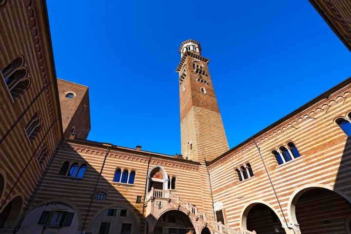 Padua Scavenger Hunt & Highlights Self-Guided Walking Tour