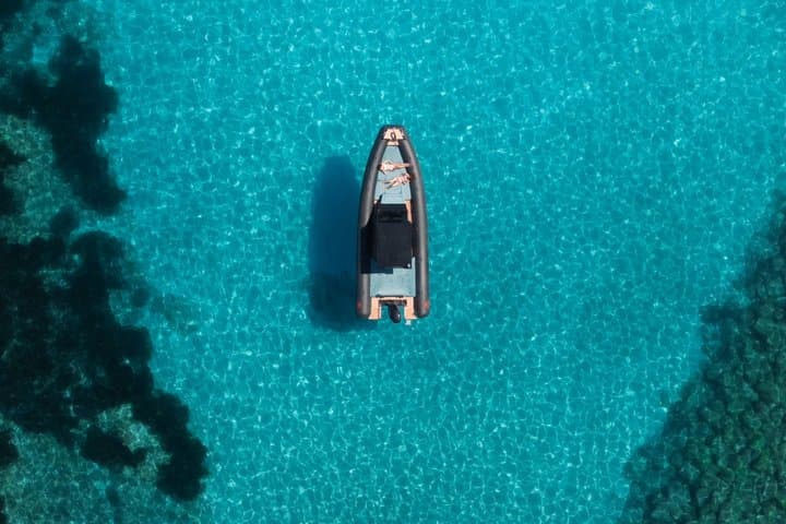 Luxury Inflatable Boat Tour in the Archipelago of La Maddalena