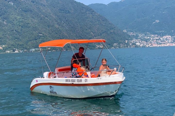 Como Lake: Self Drive Boat Rental - Without License
