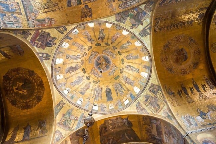 All-in-one Venice: Basilica, Doge Palace, Islands & Gondola Ride