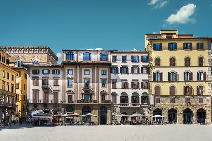 Florence Self-Guided City Walking Tour & Scavenger Hunt