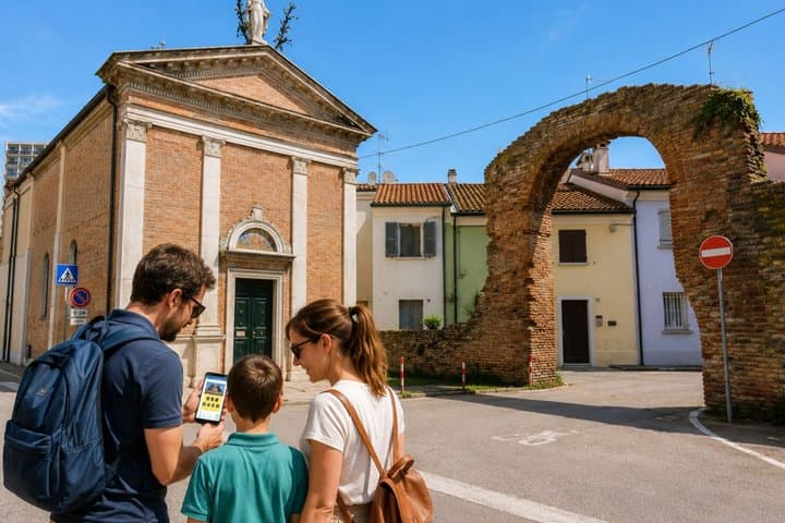 Rimini Scavenger Hunt & Highlights Self-Guided Walking Tour