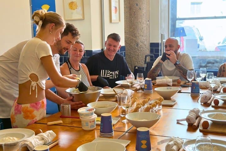 Pasta and Tiramisu Cooking Class with Prosecco in Rome
