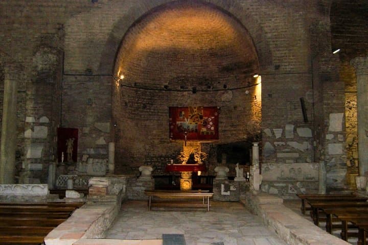Rome Underground Catacombs Crypts and Secrets with Transfers