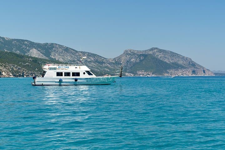 Cala Gonone: Boat trip to Bue Marino Cave