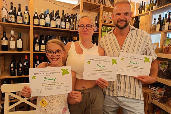 Genoa Handmade Gnocchi and Pesto Class with Wine Tasting