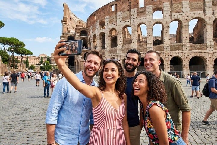 Semi-Private Colosseum and Ancient Rome | Max 7 People