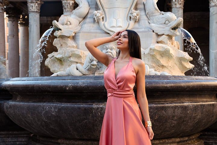Private Photographer in Rome: Photos + Express Reels (5 Spots)
