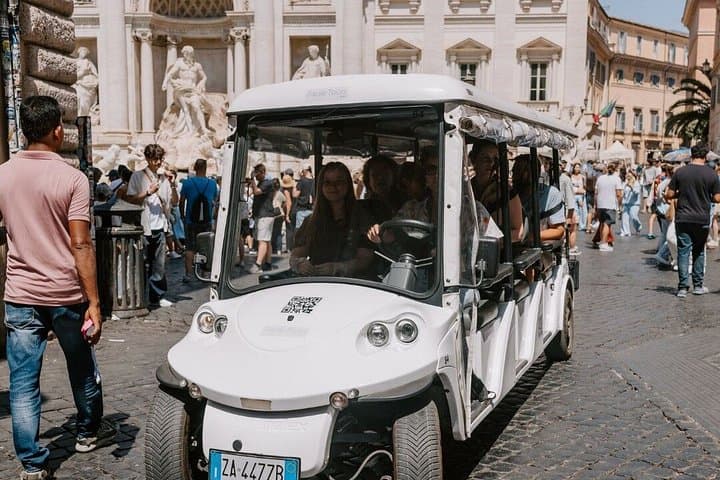 1.5 Hour Electric Golf Cart Rome highlights Tour
