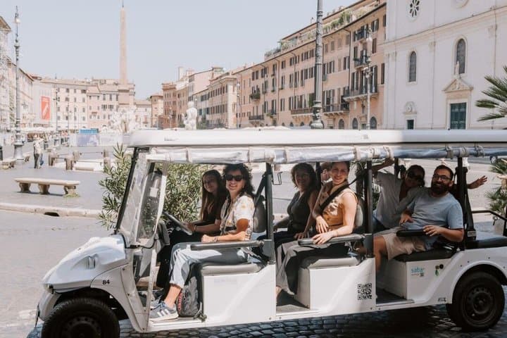 1.5 Hour Rome Iconic Sights Golf Cart Tour