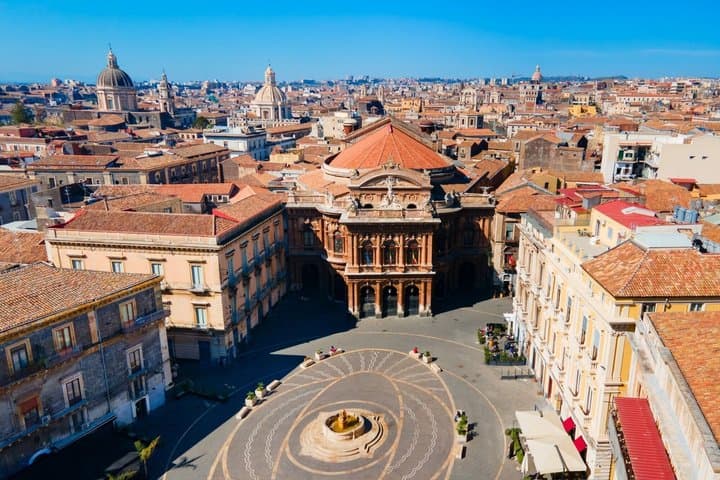 Catania Scavenger Hunt & Highlights Self-Guided Walking Tour