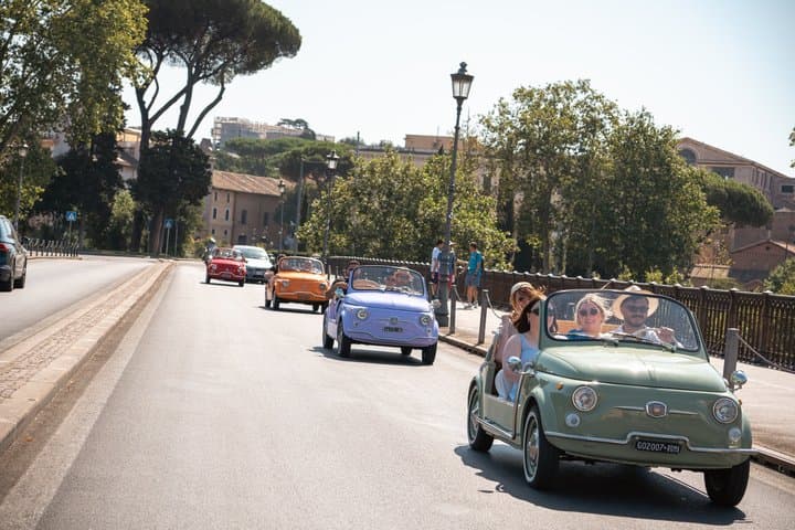 Convertible Fiat 500 Tour in Rome with Professional Photos