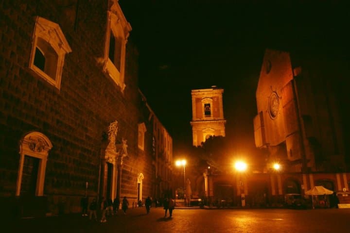 Naples Ghost Hunt and City Tour