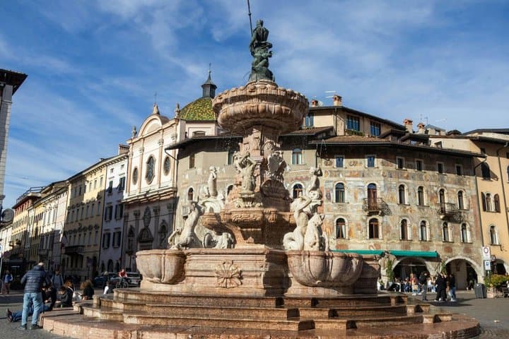 Trento Scavenger Hunt & Highlights Self-Guided Walking Tour