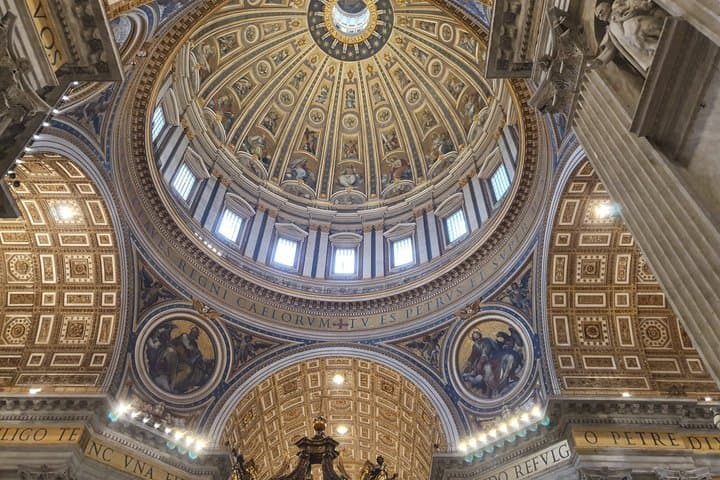 St. Peters Basilica Hosted Entry Tickets Fast Track