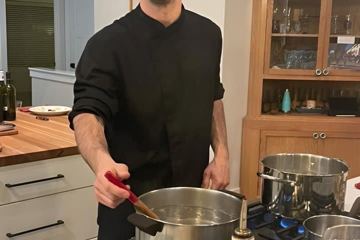 Cooking Class with Wine Tasting in Assisi center