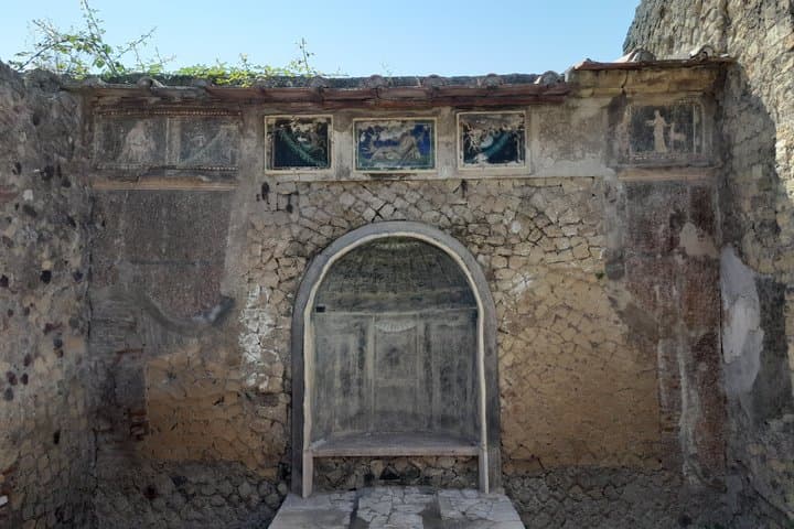 Herculaneum Entry Ticket With Digital Audioguide