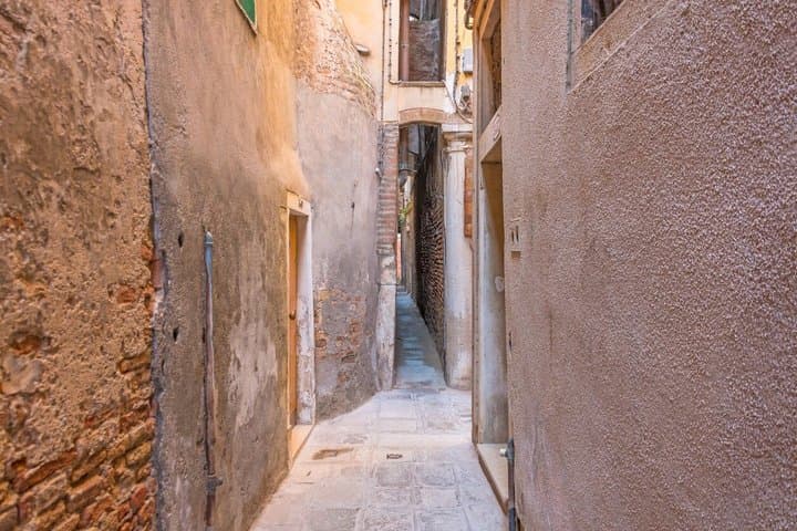 Venice Like a Local: Jewish Ghetto Food, Wine and Cicchetti