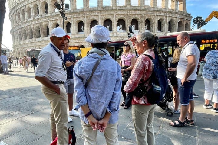 Colosseum walking tour : Exterior visit + Colosseum ticket option