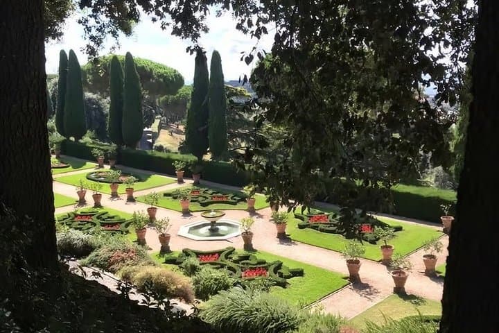 Castel Gandolfo - with private drop on and drop off