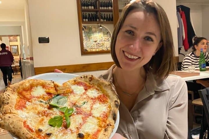 Rome: Pizza & Tiramisu / Gelato Class with Wine by Cooking Italy