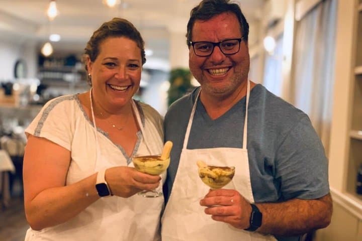 Rome Pasta and Tiramisu Class: Ravioli, Fettuccine & Fine Wine 5*