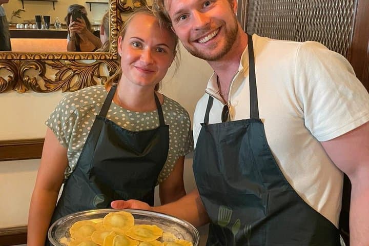 Milan: Pasta and Tiramisu Small Group Cooking Class with Wine