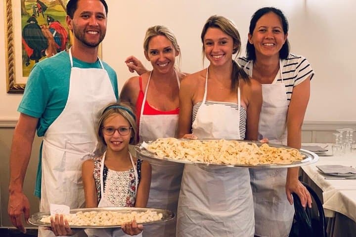 Florence Pasta and Tiramisu Class with Wine