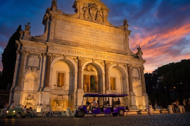 Rome Night Golf Cart Tour with Vatican City and Trastevere