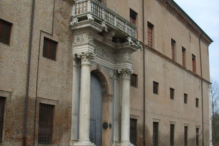 Ferrara Self-Guided Walking Tour Renaissance City, Audio and Quiz
