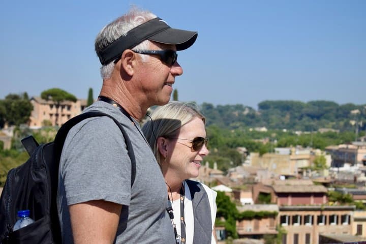 VIP Colosseum, Palatine Hill and Roman Forum Guided Tour