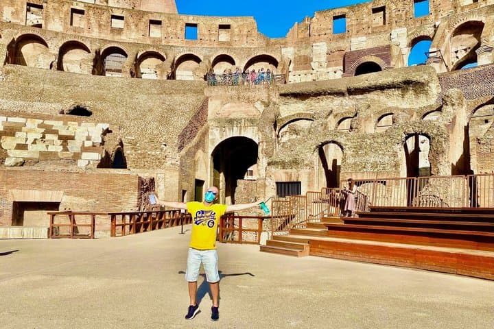 Private Tour of Colosseum Arena with Entrance to Roman Forum