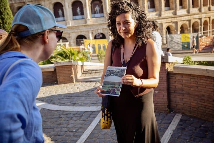 Guided Group Tour of Colosseum, Palatine Hill and Roman Forum