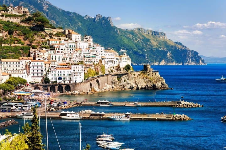 Trip to the beautiful Amalfi Coast in one Day