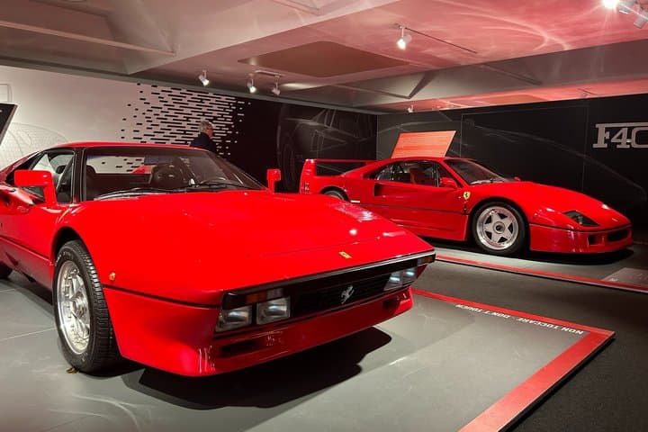 Black&Red:Lambo Museum,Ferrari Factory,Ferrari Museum,Lunch,Private transport