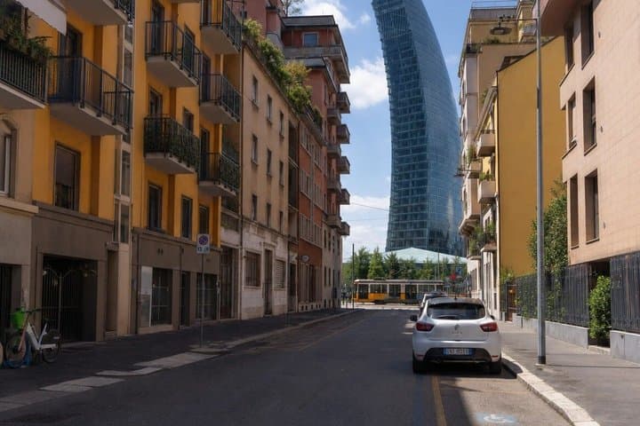 Podcast Tour Milan the Architecture of Tomorrow