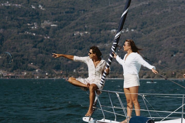 Lake Como SMALL GROUP Boat Tour Aperitivo & Prosecco Included