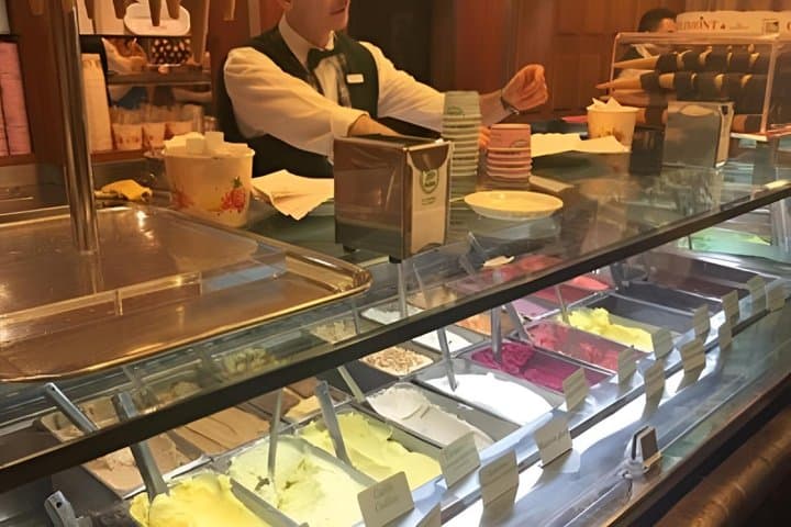 Historical Coffee and Gelato Stores Tour Rome City Center