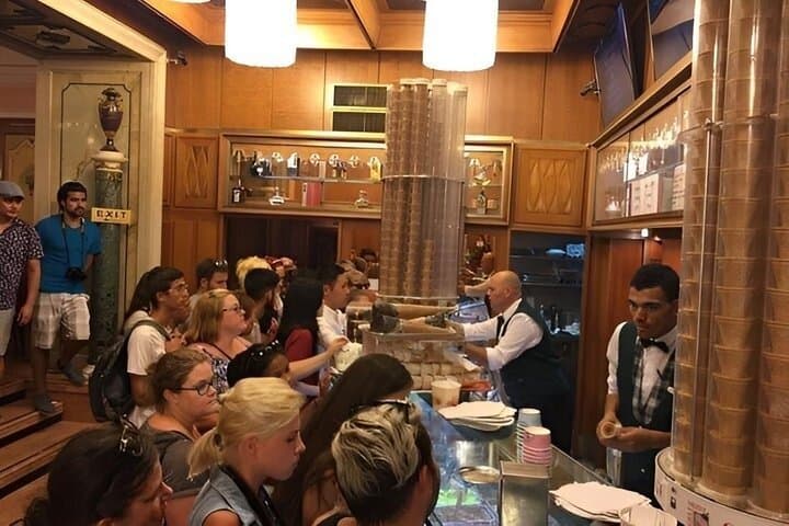Historical Coffee and Gelato Stores Tour Rome City Center
