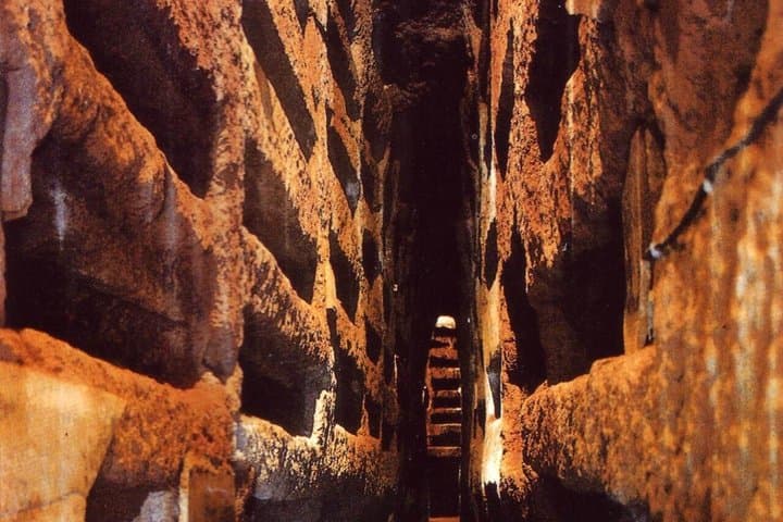 Underground Rome San Callisto Catacombs Guided Tour Experience