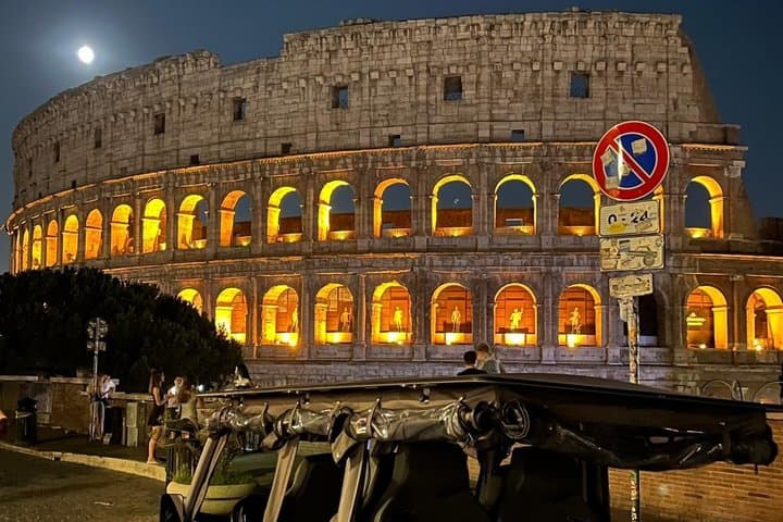 Discover Rome in 3 hours Premium Golf Cart Tour