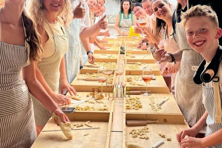Orecchiette Cooking Class with Apulian Dinner and Wine