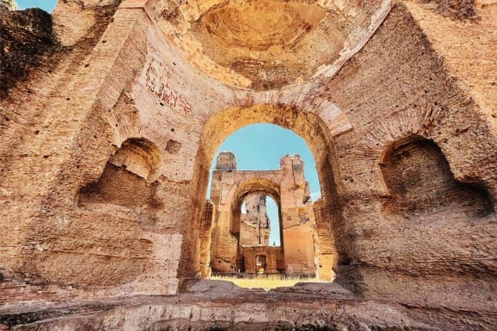 Rome: guided tour of the Baths of Caracalla and the Circus Maximus