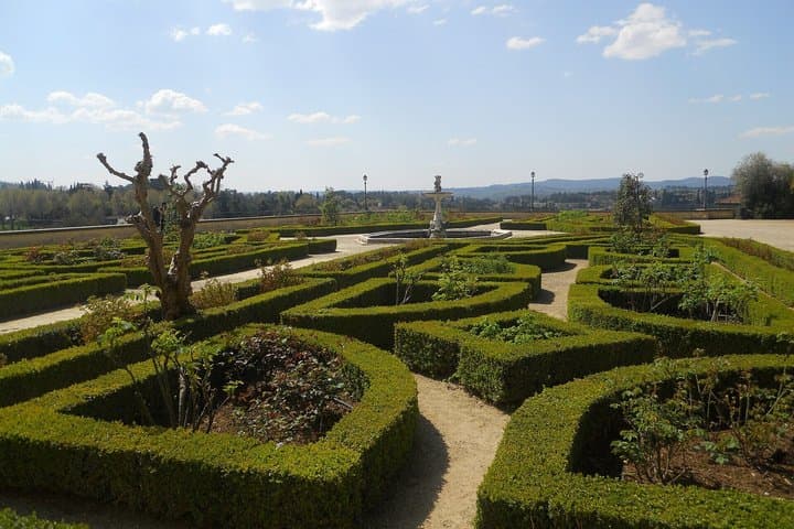 Boboli Gardens with Reserved Entry and Audio Guide