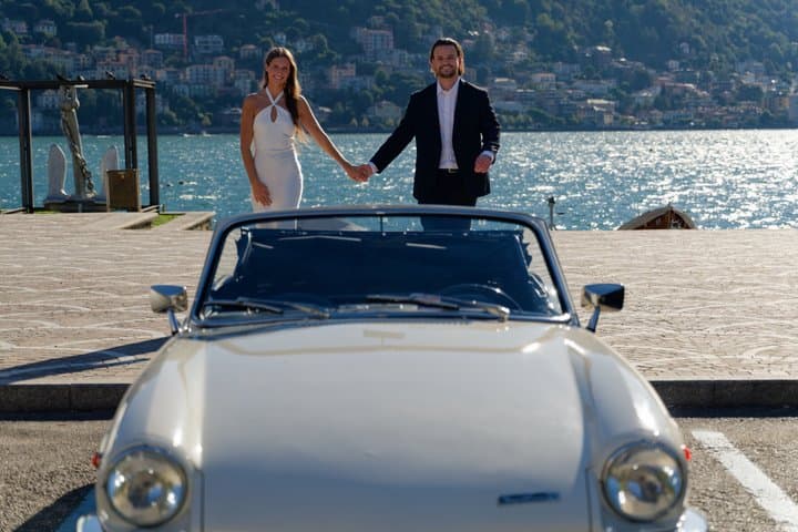 Couples Photography on Lake Como for Travellers in Love