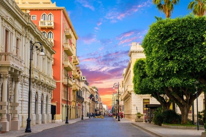 TOP Lecce: Visita Guiada Privada con tu Móvil